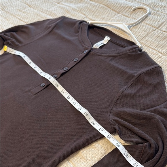Lululemon Women's Long Sleeve Henley Top - Brown NWT - Picture 4 of 8